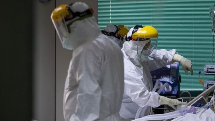 Koronavirüsten 232 kişi hayatını kaybetti, 13 bin 29 yeni vaka tespit edildi