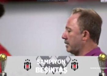 Beşiktaş şampiyon oldu, Sergen Yalçın gözyaşlarını tutamadı