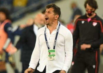 Emre Belözoğlu: Fenerbahçeliler’den ricam…