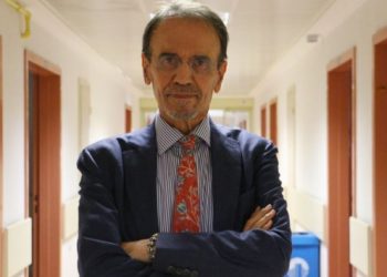 Prof. Ceyhan: Tarama testi yapmadığımız için gerçek pozitif kişi sayısını bilmiyoruz