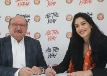 Eczacıbaşı VitrA, Yasemin ile sözleşme yeniledi