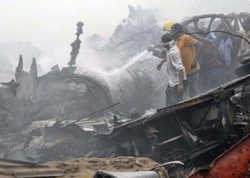 Nijerya Genelkurmay Başkanı uçak kazasında öldü