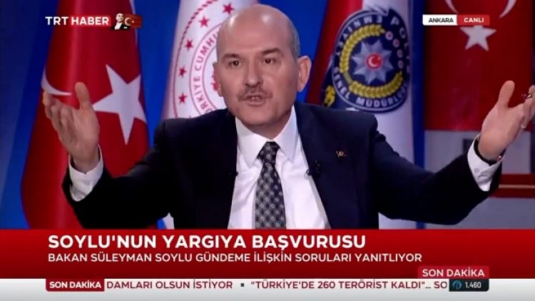 Ünsal: Hukuk rafa kaldırıldığı için soruşturma yerine TV’ye çıkılıyor