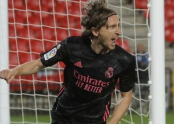 Real Madrid, Modric’in sözleşmesini uzattı