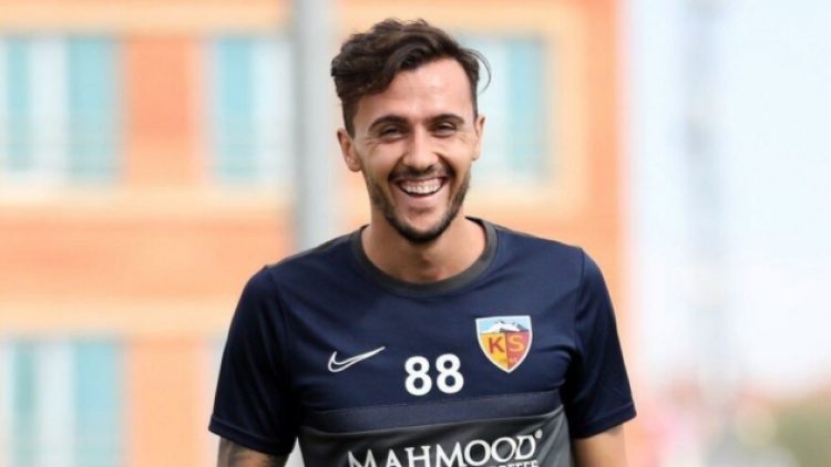 Yoğun bakımdaki Kayserisporlu Gustavo Campanharo’dan iyi haber