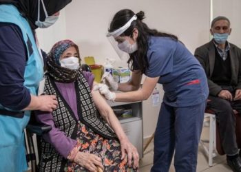 Türkiye aşılanmada 23. sıraya geriledi: Birleşik Arap Emirlikleri, İsrail’in önüne geçti