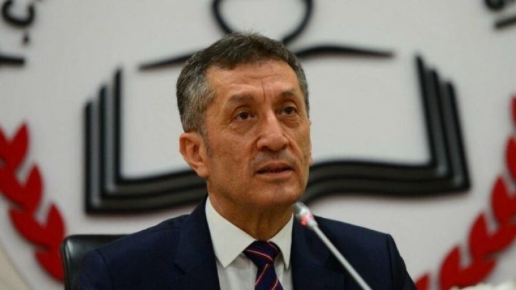 Milli Eğitim Bakanı Selçuk: Yüz yüze eğitim yarın başlıyor
