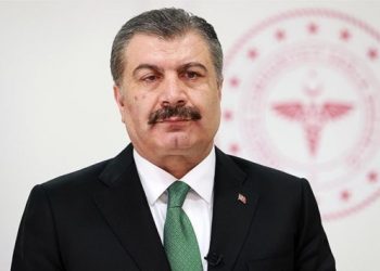 Bakan Koca ilk kez tarih verdi: Maske takma zorunluluğu ne zaman kalkar?