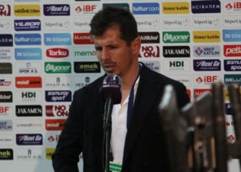 Emre Belözoğlu’ndan veda mektubu: Küçük hesapların içinde olmayacağım