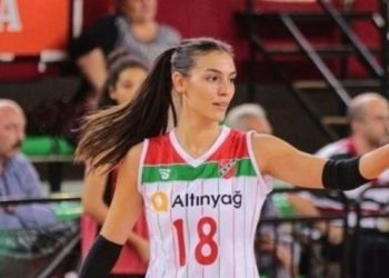 Karşıyaka’da Ece’den veda