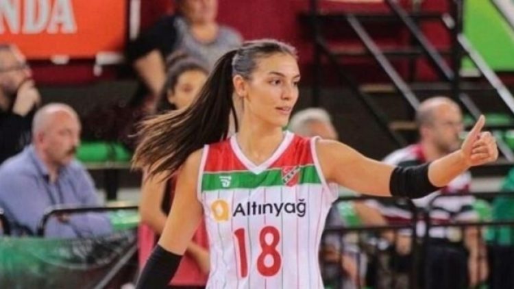 Karşıyaka’da Ece’den veda