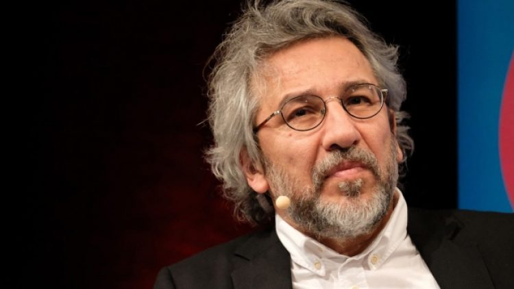Can Dündar hakkında yakalama emri