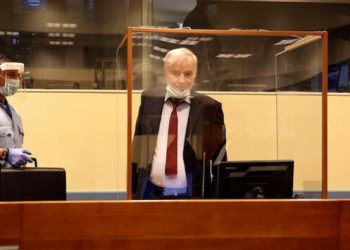 ‘Bosna Kasabı’ Mladiç’e verilen müebbet hapis cezası onandı