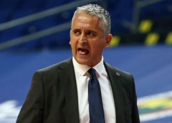 Fenerbahçe Beko, Kokoskov ile yol ayrımında! Trinchieri’nin menajeri geldi