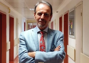 Prof. Ceyhan: Sağlık çalışanlarına 3’üncü doz BioNTech aşısı öneriyorum