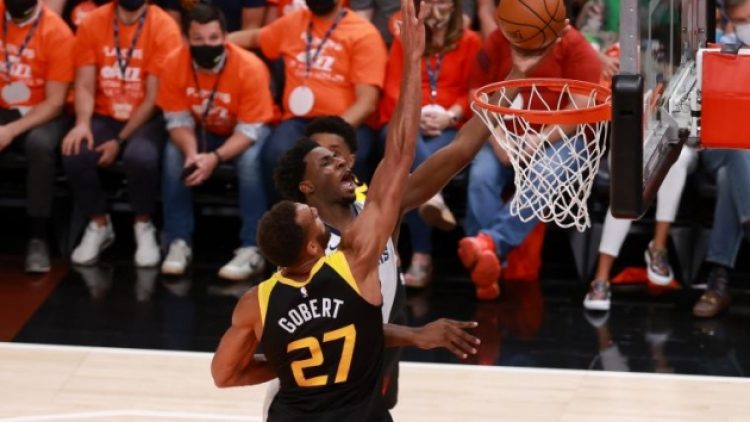 NBA’de yılın savunma oyuncusu Rudy Gobert