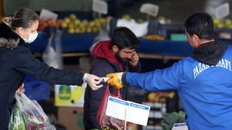 Çöküş tablosu: Pazar yerlerinde veresiye dönemi başladı