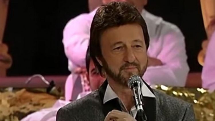 Keman virtüözü Selçuk Tekay yaşamını yitirdi