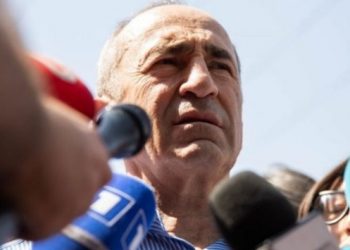 Ermenistan’da Paşinyan zafer ilan etti, Koçaryan sonucu tanımadı