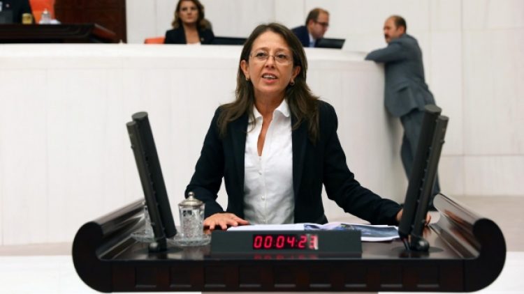 Oya Ersoy: Daha HDP üyesi olmadan HDP’nin kapatılmasına neden olmuşum