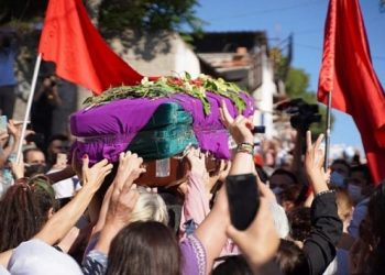 Deniz Poyraz’ın anmasına katılanlara ev baskınıyla gözaltı
