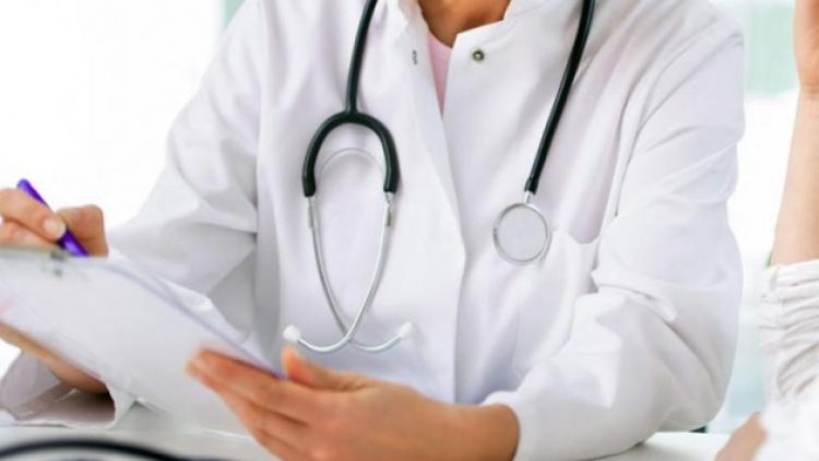 Hekimlere ayrımcı yemin dayatması