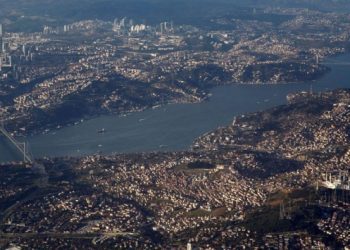 “Kanal İstanbul’un, bizlerin vergisiyle kimleri daha kaç kat zengin edeceği bugünden belli”