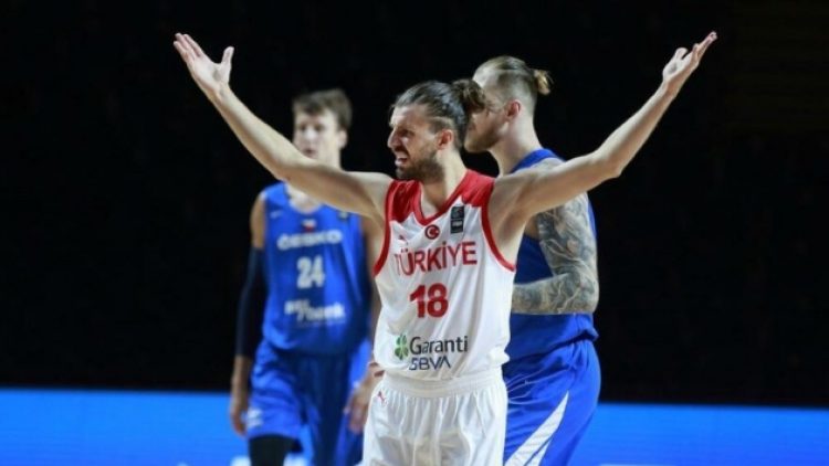 12 Dev Adam’ın rakibi Yunanistan