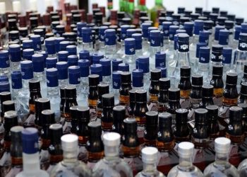 İstanbul’da 8 bin litre sahte içki ele geçirildi