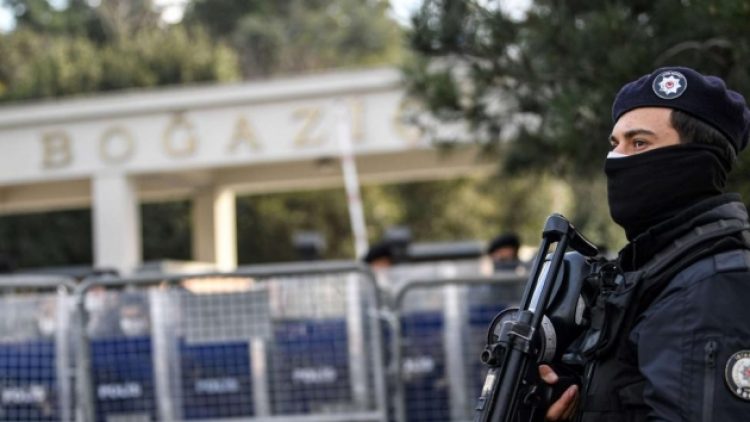 Boğaziçi Üniversitesi’ne girişler kısıtlandı: Gerekçesi ‘güvenlik’