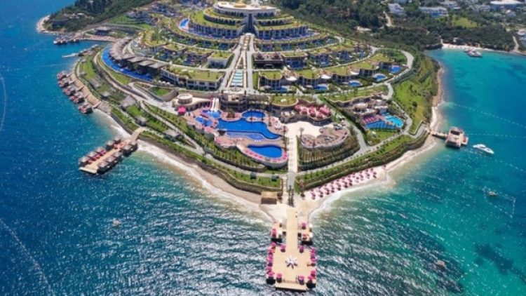 ‘Çökülen Paramount Otel’in yeni sahibi Kazım Albayrak’ iddiası