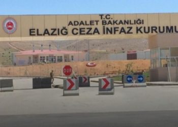 Elazığ’da çıplak arama işkencesine direnen tutuklu darp edildi