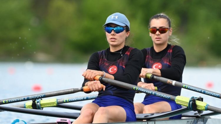 Mervenur Uslu ve Elis Özbay, 23 Yaş Altı Dünya Kürek Şampiyonası’nda madalya kazandı