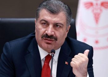 Vakalar arttı, Bakan Koca’dan uyarı geldi: Ya tedbir ve aşı, ya kısır döngü