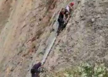 Milli sporcu dağda mahsur kaldı