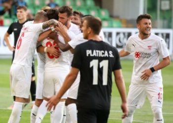 Sivasspor Petrocub’u deplasmanda yendi, avantajı kaptı