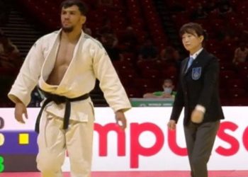 İsrailli rakibiyle eşleşmemek için Tokyo 2020’den çekildi