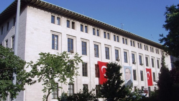 ‘TRT’nin Harbiye’deki Radyoevi otel olacak’