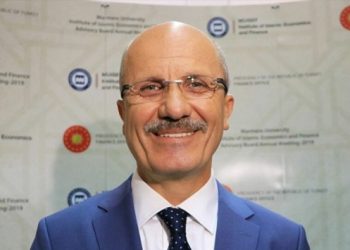 YÖK Başkanlığı’na iktisat tarihi hocası Erol Özvar atandı