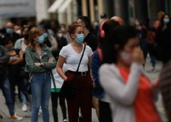 CDC raporu: Delta varyantı, su çiçeği kadar kolay yayılıyor