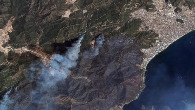 Yanan ormanlar uzaydan görüntülendi
