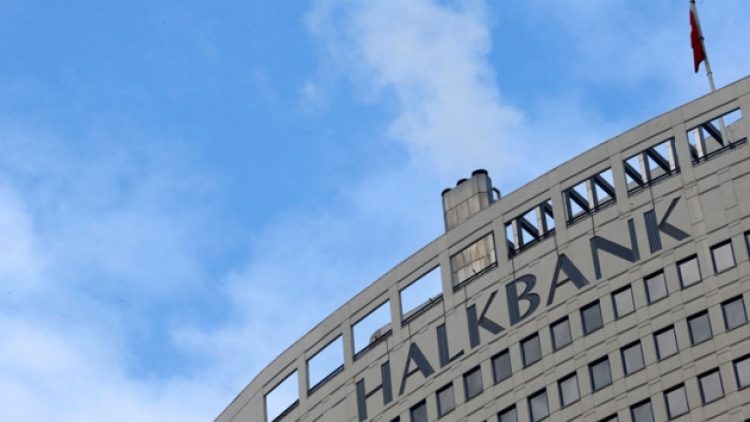 Halkbank’tan hatalı kurla döviz alanların ismi ‘müşteri sırrı’ sayılmış