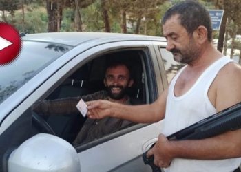 Silahlı ve sopalı gruplar ‘yangın faili’ arıyor