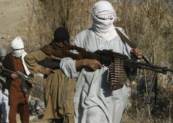 Afganistan’ın güneyinde Taliban’a hava saldırısı