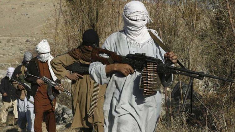 Afganistan’ın güneyinde Taliban’a hava saldırısı