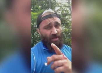 Türk boksör Ünsal Arık Almanya’da ikinci kez saldırıya uğradı