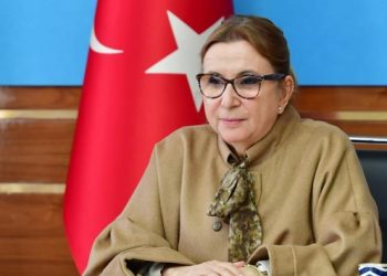 ‘Pekcan’ın şirketi bozuk dezenfektanları piyasaya sürdü’