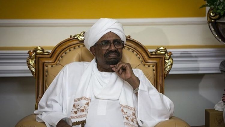 Sudan, devrik Cumhurbaşkanı Ömer el-Beşir’i UCM’ye teslim edecek