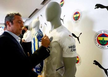 Fenerbahçe’nin ‘yıldızsız arma’ başvurusuna TFF’den yanıt