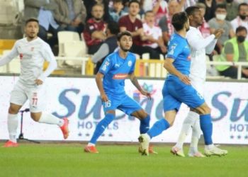 Sivasspor uzatmalarda turladı!